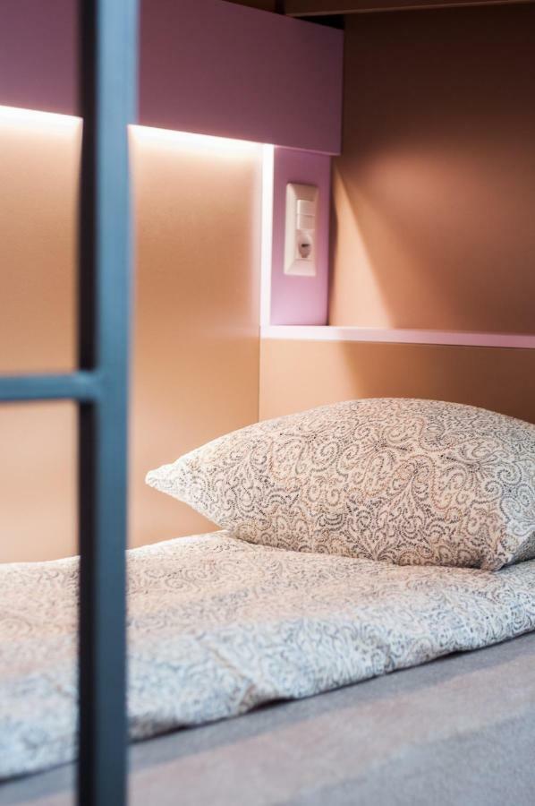 Ura Hostel Πρίζρεν Εξωτερικό φωτογραφία